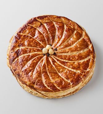 Driekoningentaart met chocolade en hazelnooten